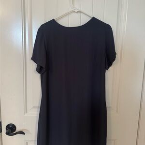 Elegant Grey Short Sleeve Dress